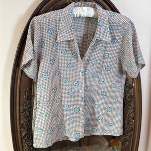 Vintage Floral Button Up Collar Top